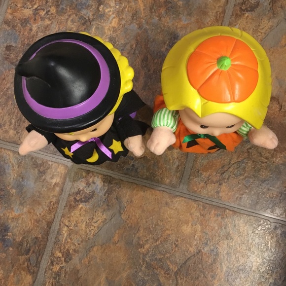 Vintage Little People Trick or Treaters - Picture 4 of 8